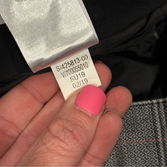 Banana Republic Women's Grey Multi Plaid Sloan Slim Ankle Pants size 4 - Picture 9 of 13